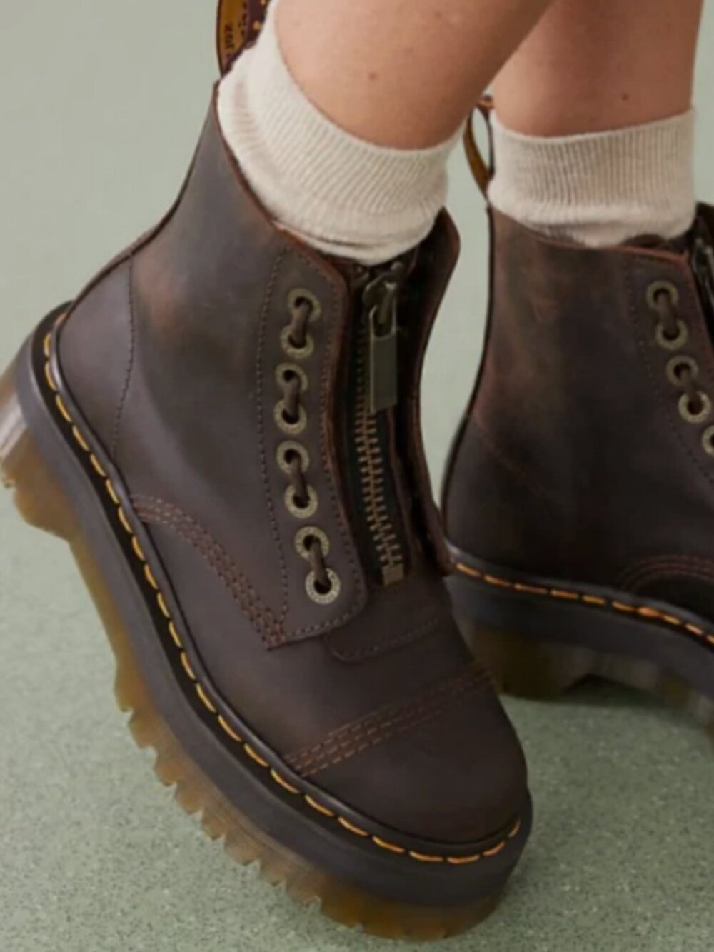 SINCLAIR DARK BROWN CRAZY HORSE LEATHER PLATFORM BOOTS MSRP$280 Most Beloved